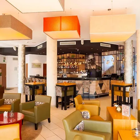 Hotel Western Premier Ib Friedberger Warte 4*