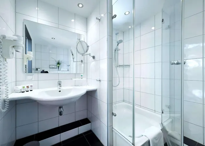 Otel Western Premier Ib Friedberger Warte 4*